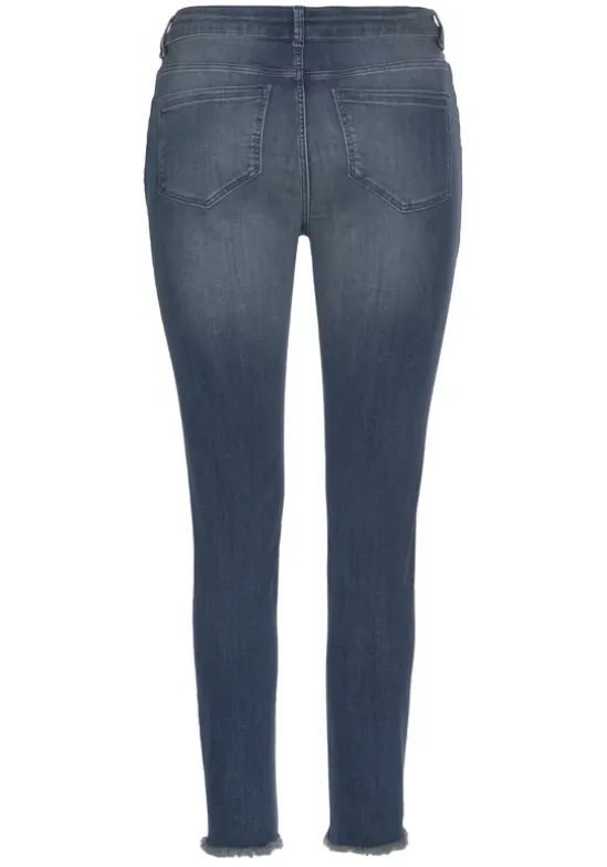 Destroyed-Jeans