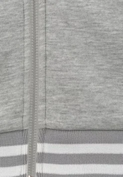 Kapuzensweatjacke