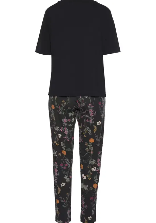Pyjama