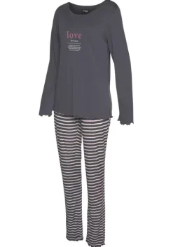 Pyjama