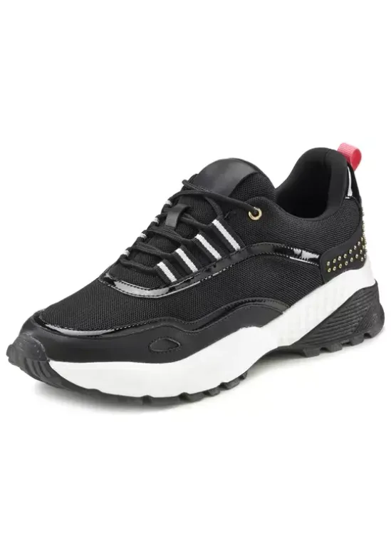 Sneaker