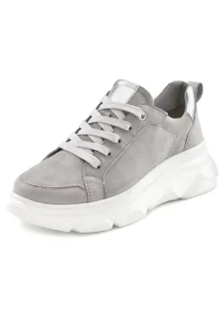 Sneaker