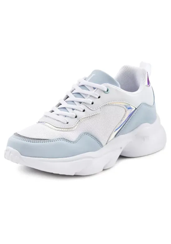 Sneaker