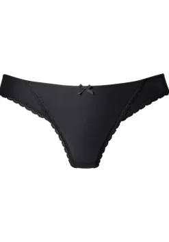 String"Camille"