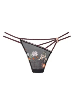 String"Maria"