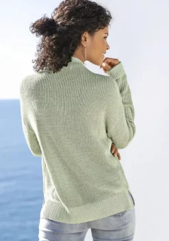 V-Ausschnitt-Pullover